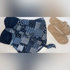 SUMMER SHOULDERLESS  TOP